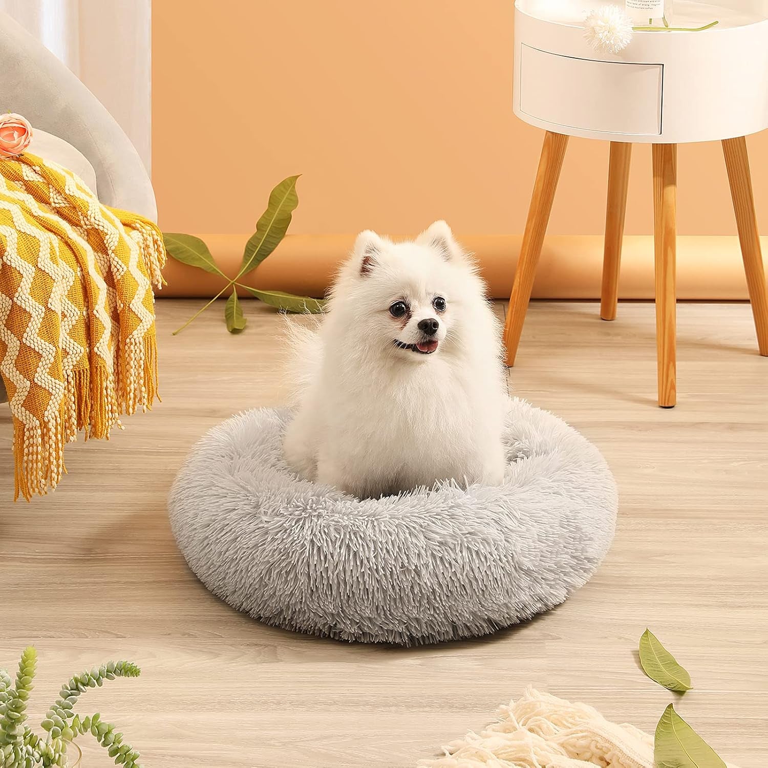 Calming Donut Dog & Cat Bed - Plush Anti-Anxiety, Non-Slip, Washable